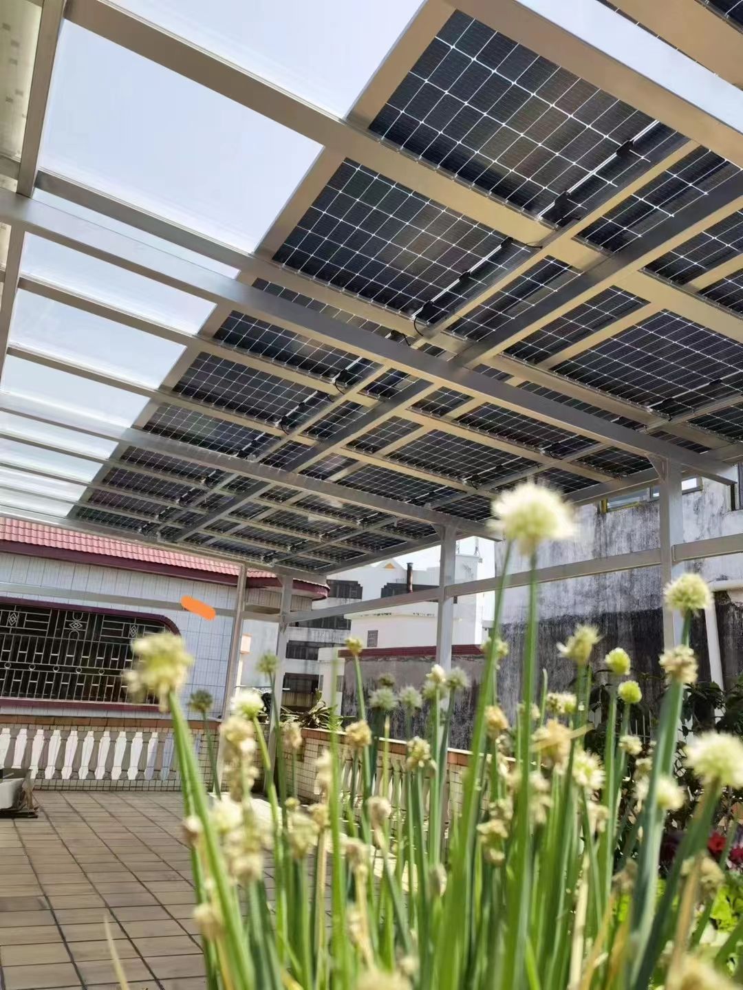 南京别墅家用屋顶太阳能发电系统安装